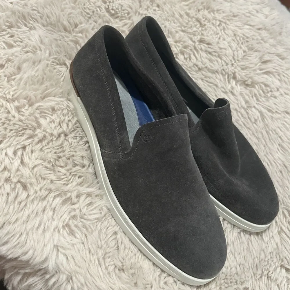 Cole Haan Grand 360 Men’s Grand Ambition Slip On Shoes.  Gray Suede.  10.5 $130